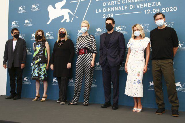 Blanchett encabeza un jurado que incluye al actor estadounidense Matt Dillon, la directora austriaca Veronika Franz, la directora brit&aacute;nica Joanna Hogg, el escritor italiano Nicola Lagioia, el director alem&aacute;n Christian Petzold y la actriz francesa Ludivine Sagnier.