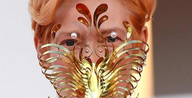 &ldquo;El cine es mi lugar feliz, mi verdadera patria y su compa&ntilde;&iacute;a es el &aacute;rbol geneal&oacute;gico de mi coraz&oacute;n. Quienes recibieron este premio antes son mis maestros y mi tribu&rdquo;, asegur&oacute; Swinton, que se declar&oacute; 