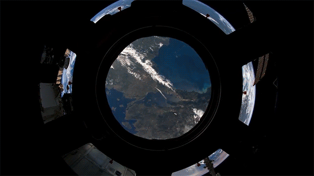 Así se ve la Tierra desde una ventana en el espacio