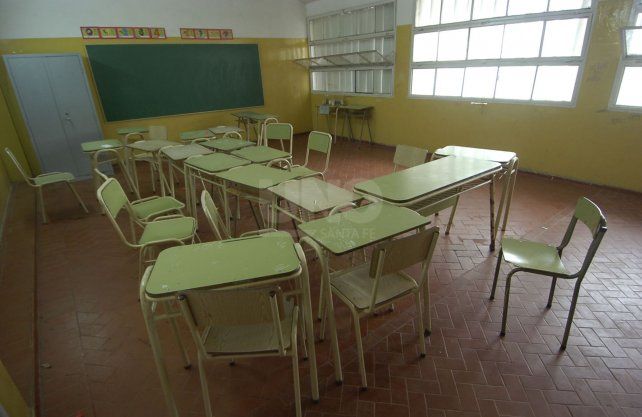 No podrán volver todos los estudiantes hasta que no se encuentre una vacuna, dijo Trotta