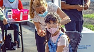 La vacunación es la mejor herramienta para protegerse contra el coronavirus.