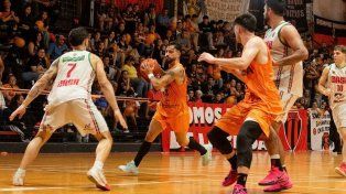 El Naranja de Santa Elena ha sido el mejor equipo de la Liga Provincial y buscará coronarlo con el título.