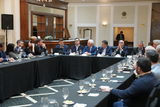 Reunión en la Bolsa de Comercio sobre la Expo Seguridad Rosario