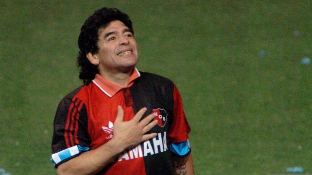 Diego y su amor por la rojinegra, que se puso luego del partido de showbol el 20 de mayo del 2006 ante Colombia.