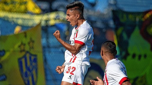 Brian Orosco anotó el gol del agónico triunfo de Estudiantes de La Plata