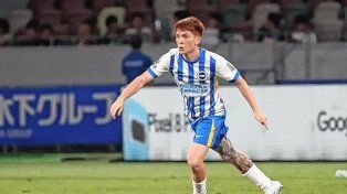 Valentín Barco deja Brighton y se marcha al Sevilla de España.