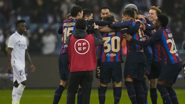 Barcelona le ganó a Real Madrid y logró su primer título sin Messi