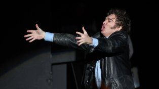 Show de Milei en Luna Park: presentación del libro y rock en vivo