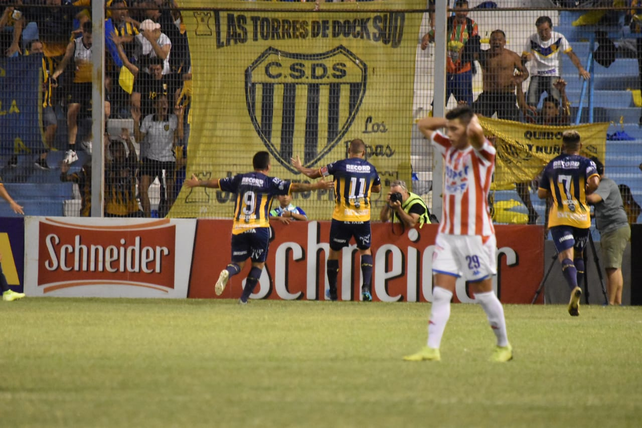 Unión cayó ante Dock Sud y quedó eliminado de la Copa Argentina