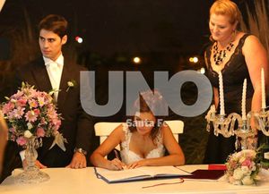 El Registro Civil presenta en la ciudad de Santa Fe la oficina de matrimonio a domicilio