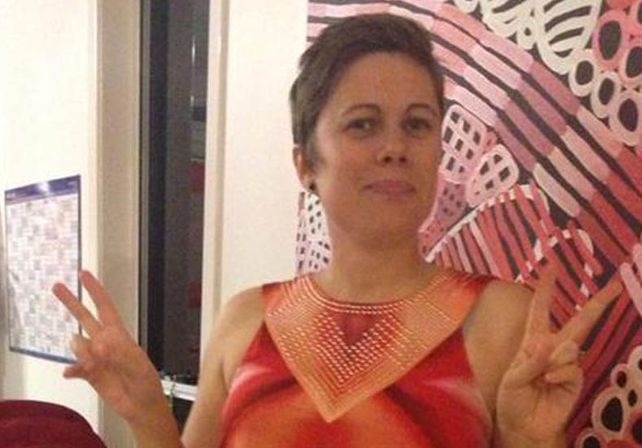 El ‘vestido vagina’ revoluciona las redes sociales