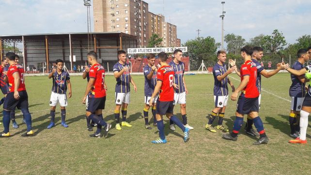 Ateneo ganó en barrio Roma y sigue al frente del torneo
