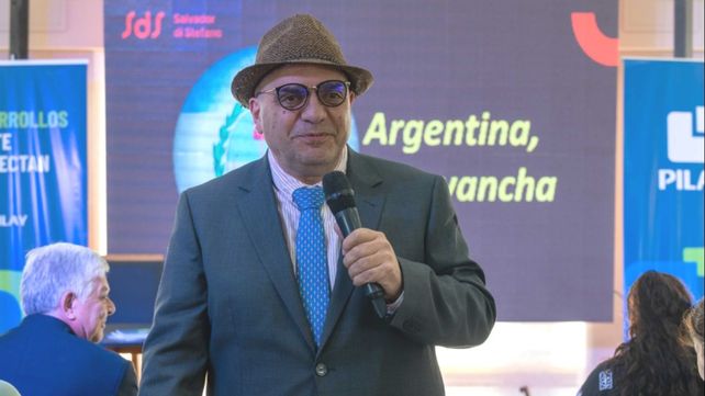 El gurú rosarino del blue volvió a lanzar otra bomba con su pronóstico poselecciones