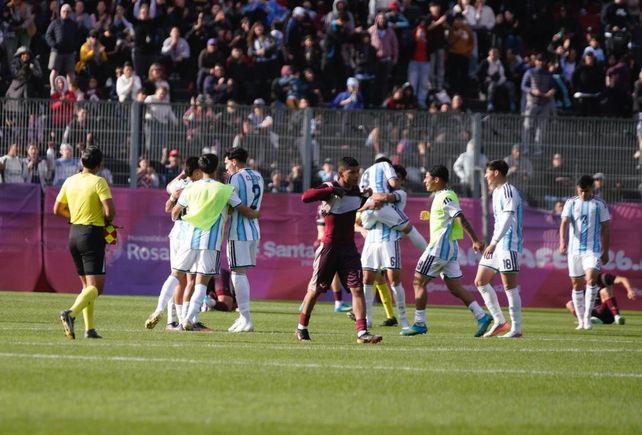 El desahogo final luego de sufrir para pasar. Argentina