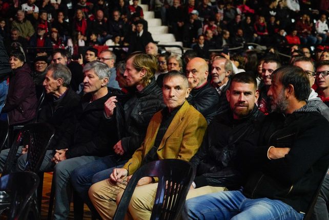 Víctor Ramos, Juan José Rossi, Diego Mateo, Roque Alfaro, Germán Ré y Ariel Zapata.