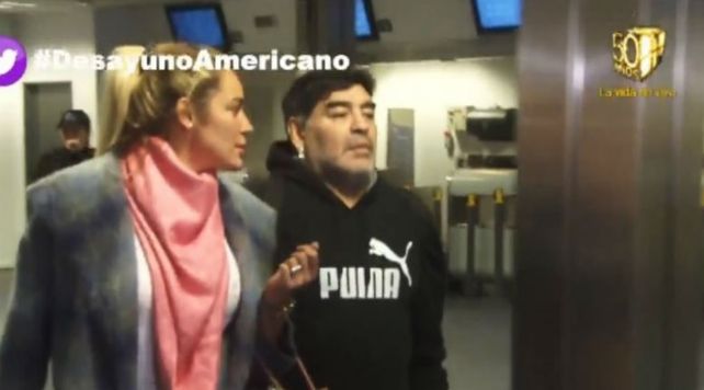 Maradona no pudo viajar a Dubai y el Diez descargó su furia