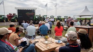 Testa forma parte de Bayer Foward Farming.