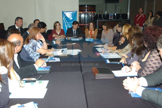 Contra el juego compulsivo: miembros de la Asociación de Loterías aunaron criterios