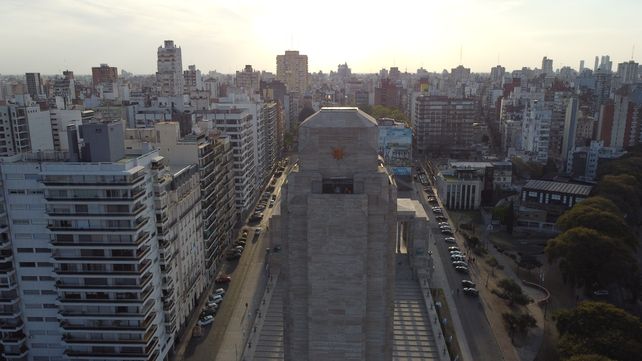 El Monumento Nacional a la Bandera espera refacciones.