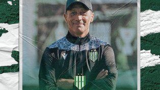 Pedro Troglio fue presentado como nuevo entrenador de Banfield