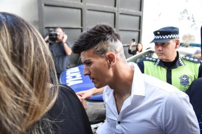 Detuvieron a los cuatro futbolistas de Vélez acusados de abuso sexual