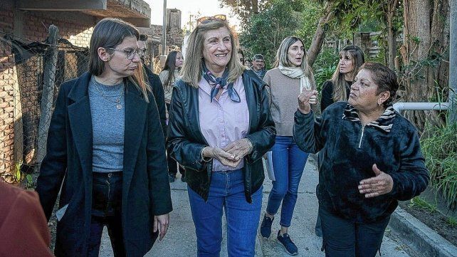 La Municipalidad mejoró la infraestructura vial en Bajada Grande.