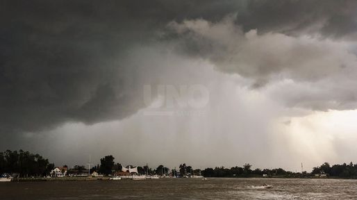 Se viene un jueves pasado por agua
