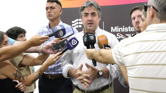 El ministro de Justicia y Seguridad, Pablo Cococcioni:  