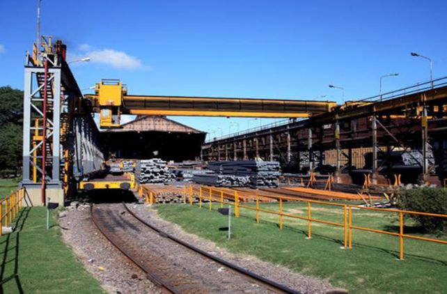 Acindar. En la planta de la siderúrgica villense