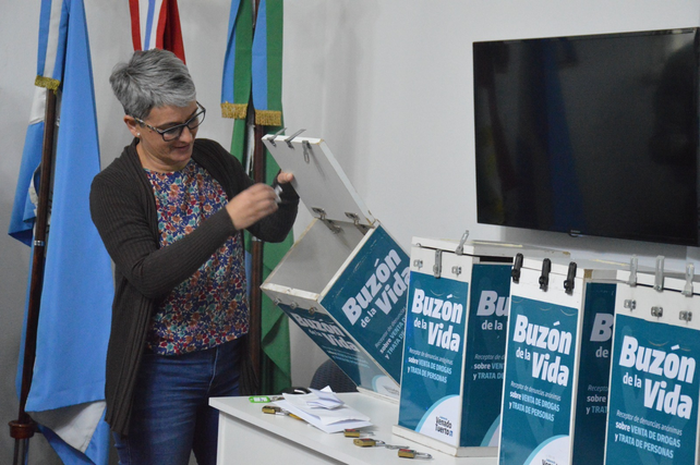 Buzones de la Vida; una herramienta ciudadana que permite investigar posible venta de estupefacientes y trata de personas.