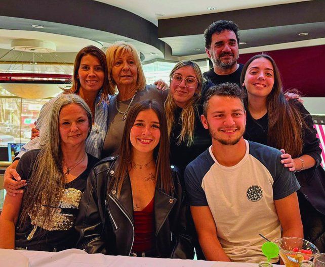 El equipo al frente de la agencia Viajemos se afianza y crece en un sector con gran movimiento.