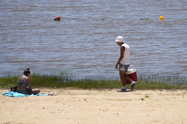 Se viene un domingo caluroso y con algunas nubes en Rosario