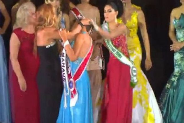 Princesa le arrebata la corona a la Miss Amazonas 2015 en un rapto de furia