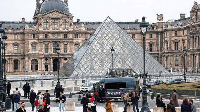 El museo del Louvre