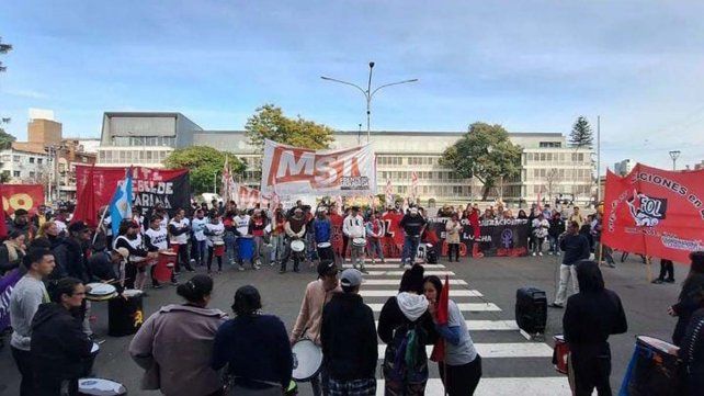Izquierda se movilizó contra la represión y a favor del Jujeñazo