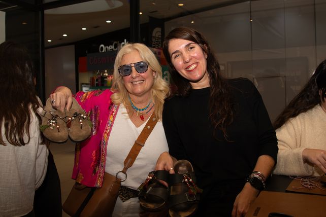 Rosana Fermani y Romina Ferreyra  
