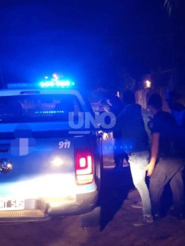 Atraparon a un ladrón de 20 años y a cuatro menores cómplices por intentar robar una moto