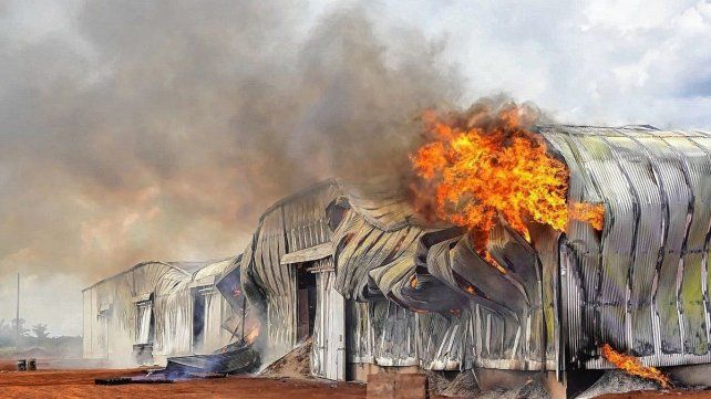 Corrientes: se incendió una planta de la empresa Playadito
