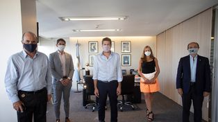 Los transportistas turísticos levantaron una protesta contra las restricciones