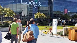 Google y Apple pagan millones y evitan un juicio laboral de 324 millones de dólares