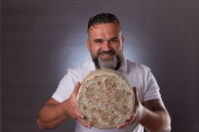 Ganador. Juan Mendoza comenzó con Toro Azul en 2017. Logró premios nacionales e internacionales.
