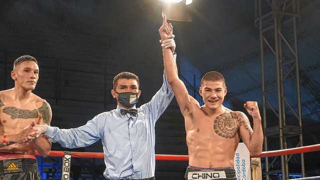 Mariano Farías sigue sumando victorias en el campo profesional