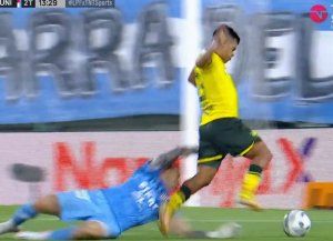 A Kily González, ¿le salió caro salir a bancar a Carlos Tevez?