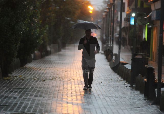 Las lluvias seguirán durante todo el domingo