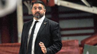 Juan Ponce vuelve a dirigir en Colón, elenco que jugará desde el 14 de octubre la Liga Argentina de Básquet.
