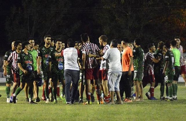 El clásico de San Justo debió suspenderse