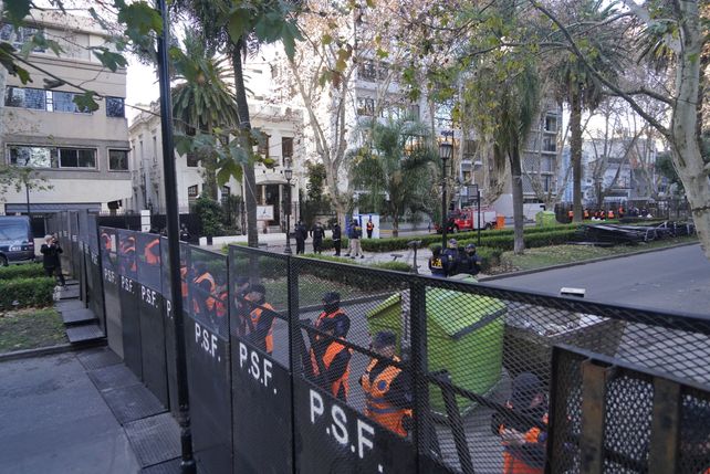 Absolución y libertad para los policías, dolor y desconsuelo para la familia de Franco Casco