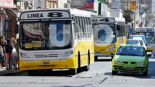 Criticaron al oficialismo por el transporte público