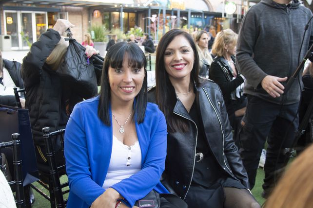 Jesica Salazar y Mariana Collomb.  
