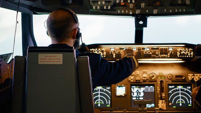 El sector aeronáutico en alerta por recorte de derechos a pilotos: menos horas de descanso y de vacaciones&nbsp;